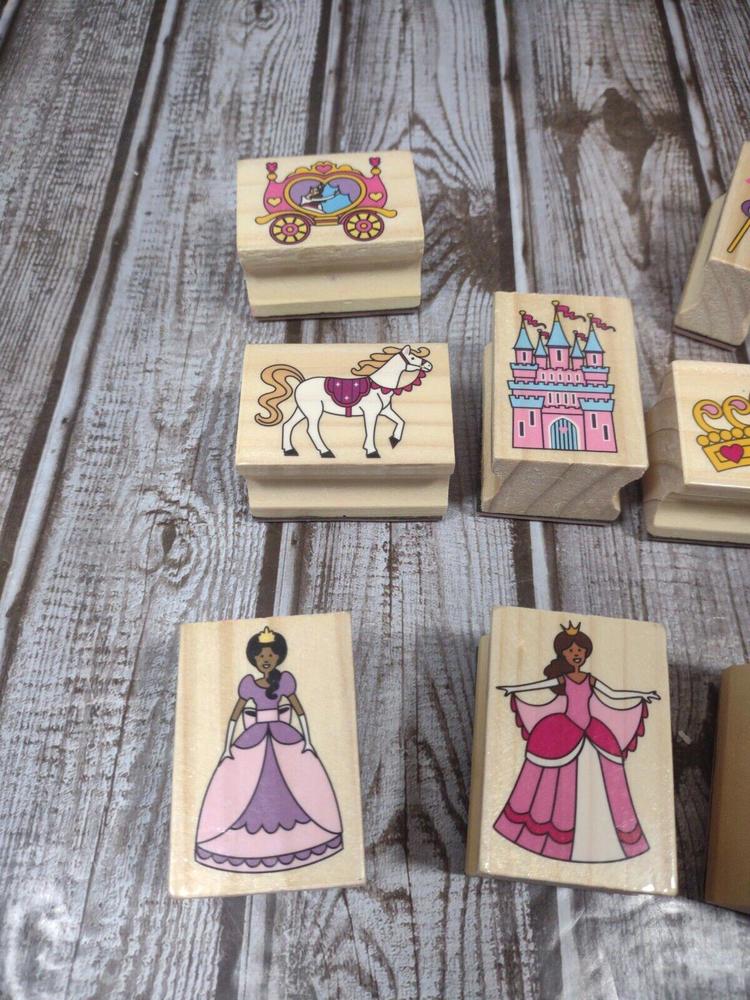 Lot of 8 Princesses Rubber & Wood Stamps Very Lightly Used EUC - Picture 2 of 9